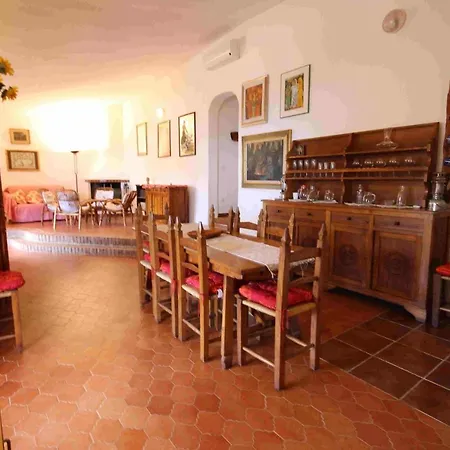 Lucrezia Casa de Férias