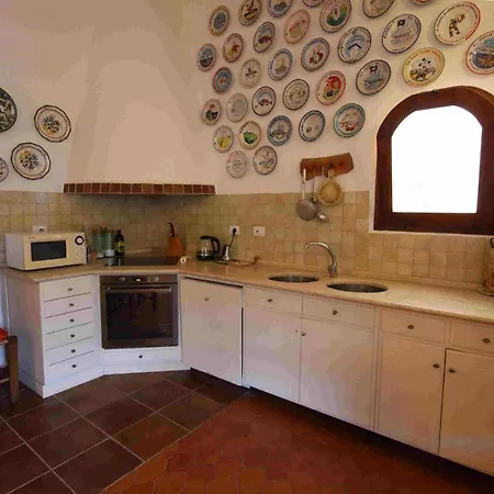 Holiday home Lucrezia *